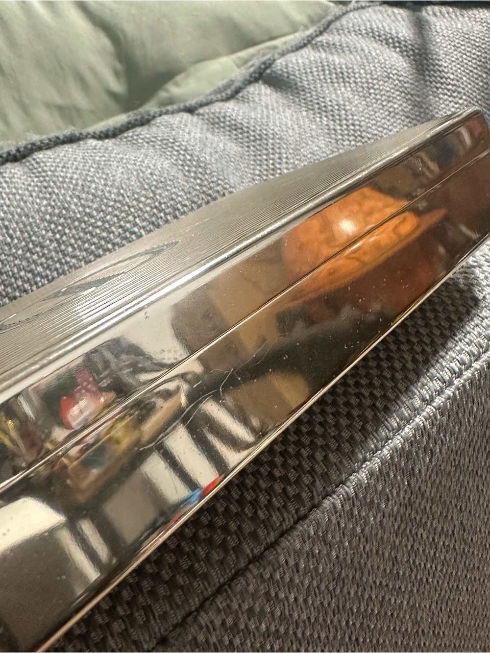 Dior Lipstick Set with Gold Minaudière — Red & Pink Shades - Picture 9 of 10
